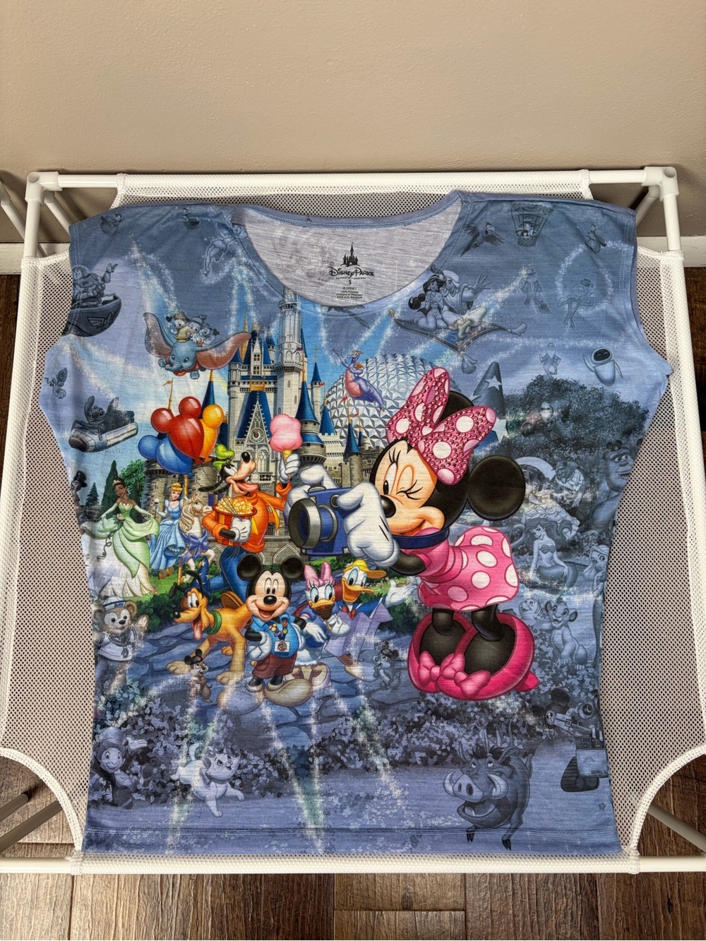Disney Parks Blue Heathered Dolman Cap Sleeve Top Minnie Camera Castle S EUC AOP - Picture 5 of 16
